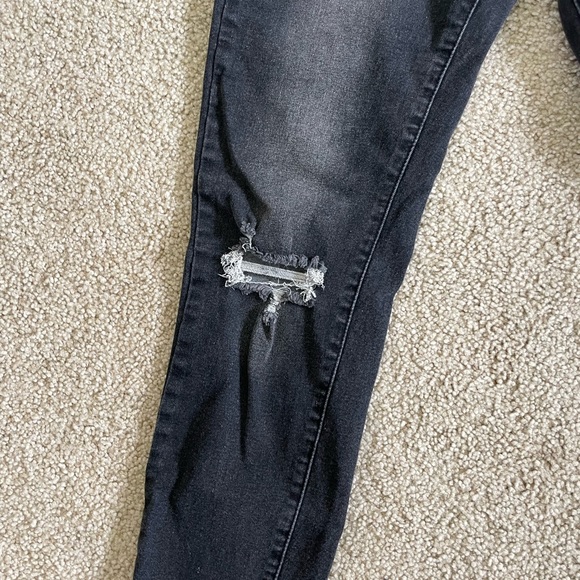 Distressed Black Button Closure Jeans - Picture 3 of 6
